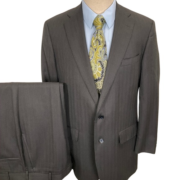 Tom James Bespoke Suit Mens 42R 36W 33L Charcoal Herringbone Tailored Classic